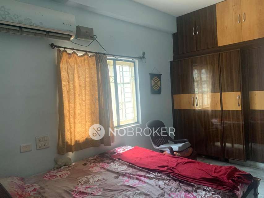 2 BHK Flat In Saptagiri Tow...