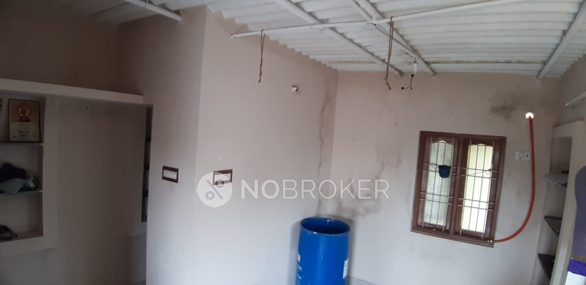 1 RK Flat In 101, West Mamb...