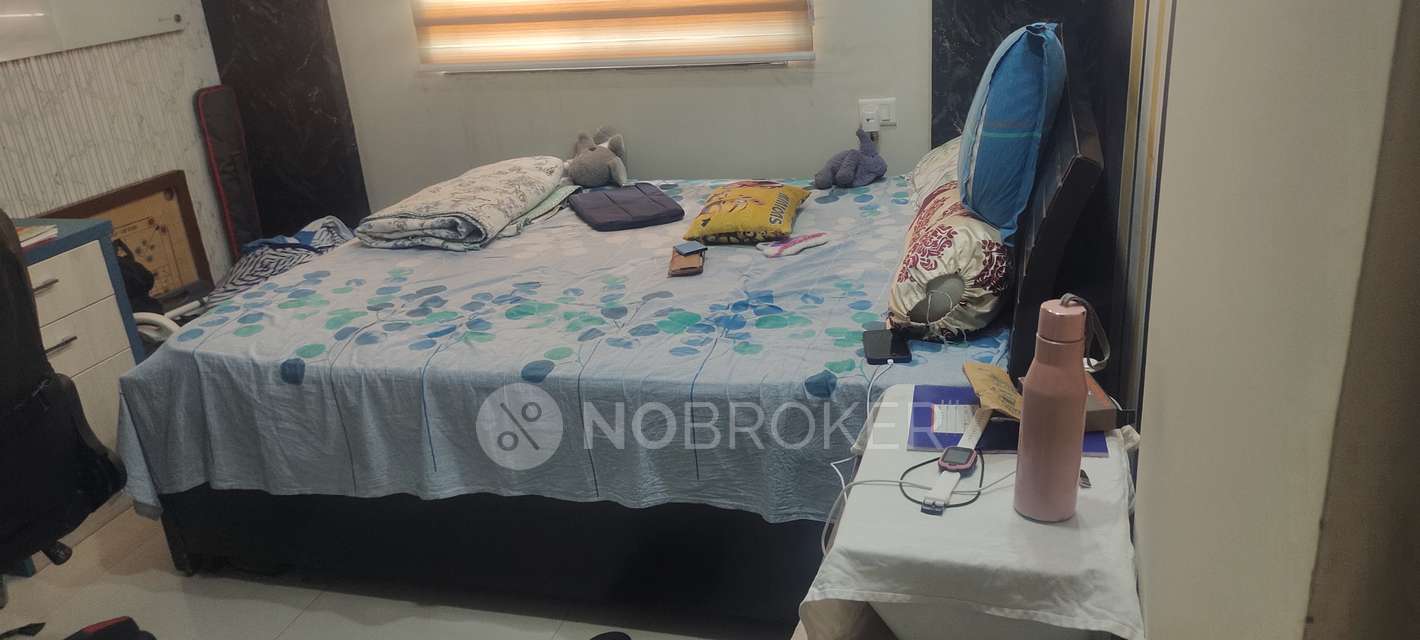 2 BHK Flat In Saritha Splen...