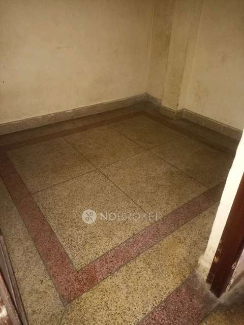 2 BHK Flat In Standalone Bu...