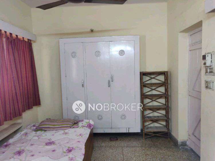 1 RK House for Rent  In Kar...