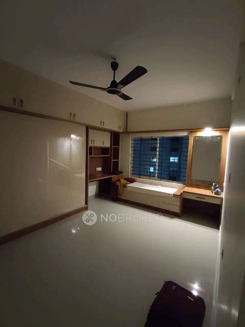 2 BHK Flat In Canara Sadan,...