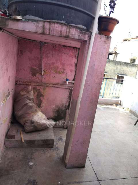 1 BHK Flat for Rent  In Ind...