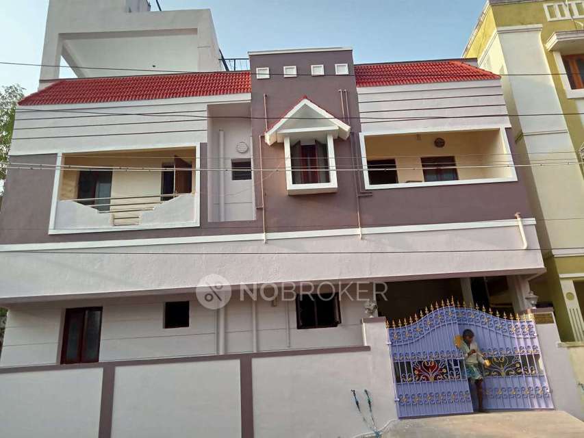 4+ BHK House For Sale  In M...