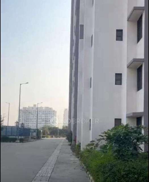 3 BHK Flat In Manav Duplex ...