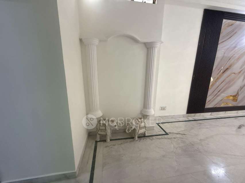 2 BHK Villa In Safdarjung E...