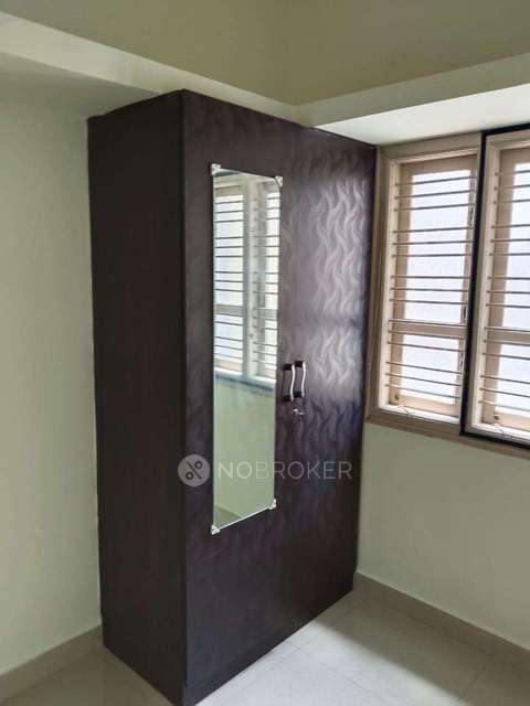 2 BHK Flat for Lease  In Wh...