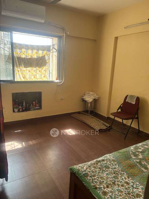 1 BHK Flat In Mantri Park F...