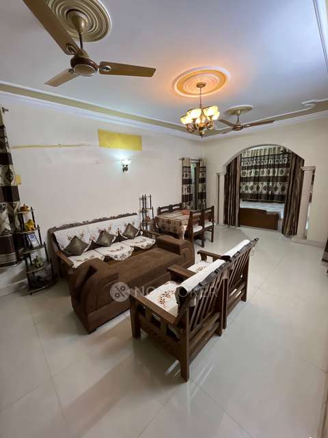 3 BHK Flat In P Block Sanja...