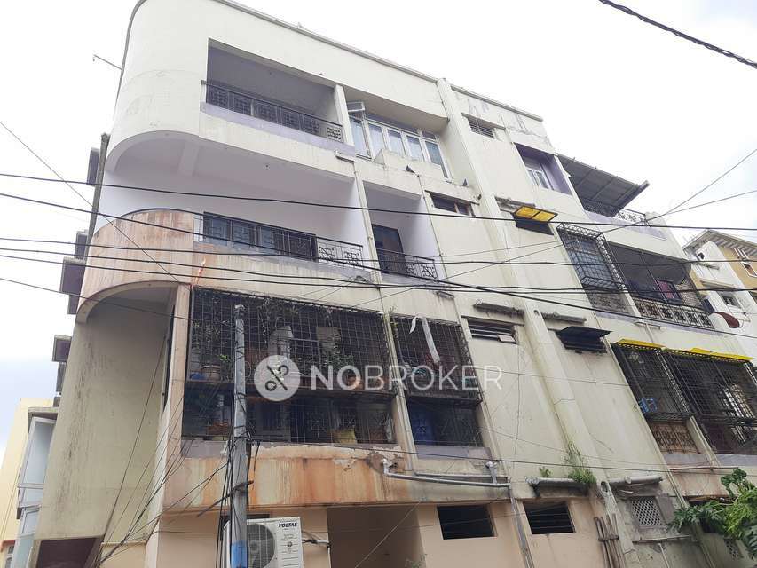 2 BHK Flat In Mahalaxmi Nil...