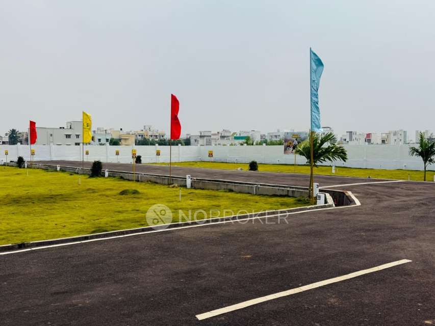 Plot For Sale  In Crown Cit...