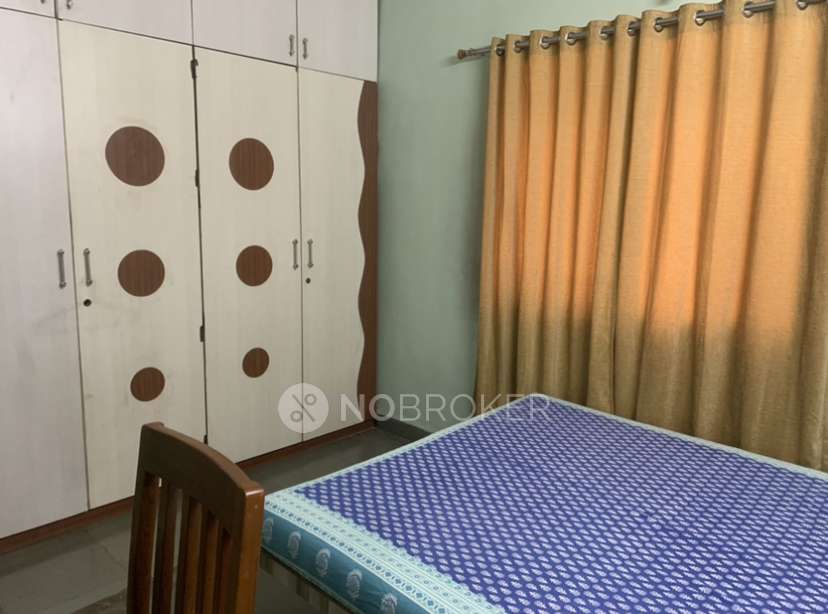 2 BHK Flat In Sharmilee Apa...