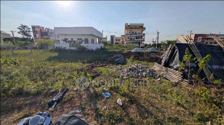 Plot For Sale  In Patancheruvu