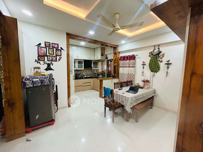 2 BHK Flat In Sunshine S Ec...