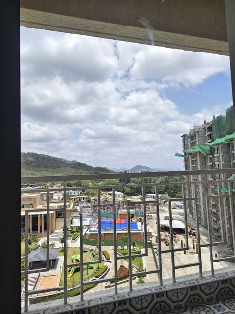 3 BHK Flat In Ashiana Malha...