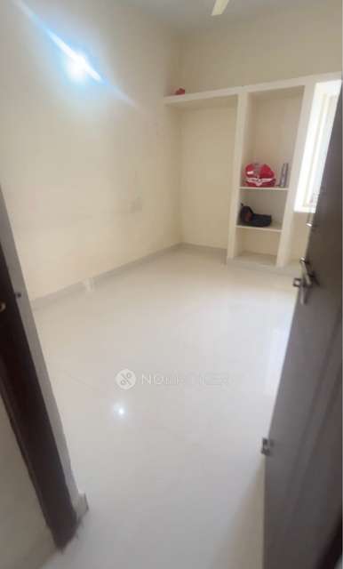 2 BHK Flat In Dyuti Heights...