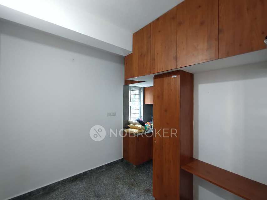 1 RK Flat for Rent  In Nall...