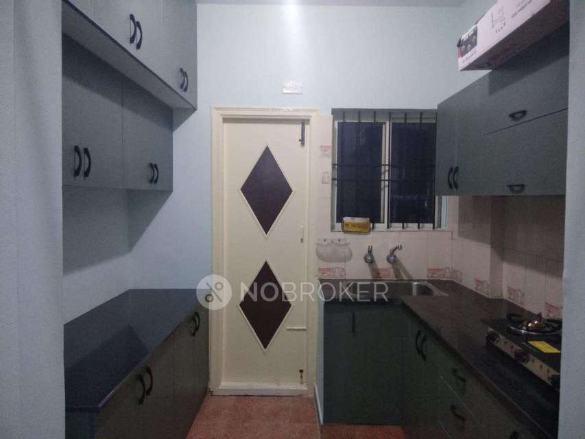 2 BHK Flat In Ds Max Spark,...