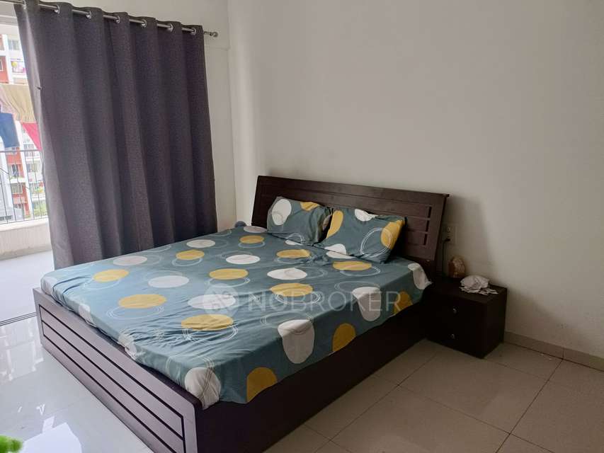 2 BHK Flat In Godrej 24, Hi...