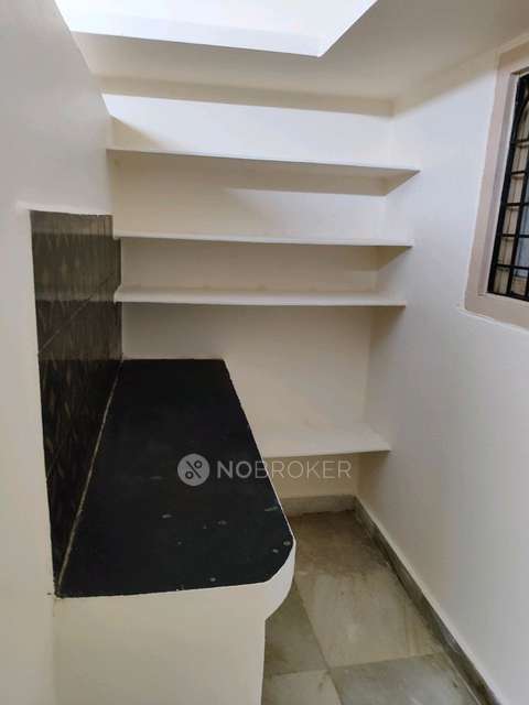 1 BHK House for Rent  In 32...