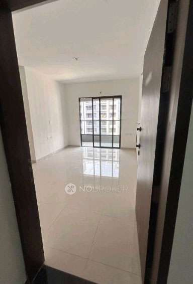 2 BHK Flat In Roshan Milest...