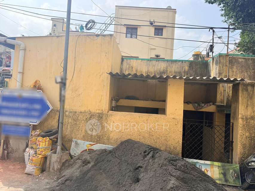 Plot For Sale  In Porur