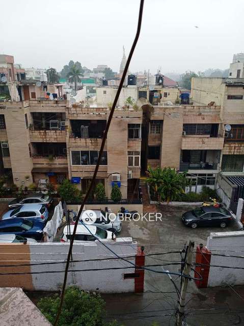3 BHK Flat In Shiv Apartmen...