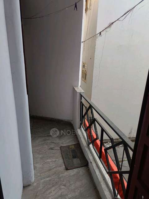1 BHK Flat for Rent  In Lax...