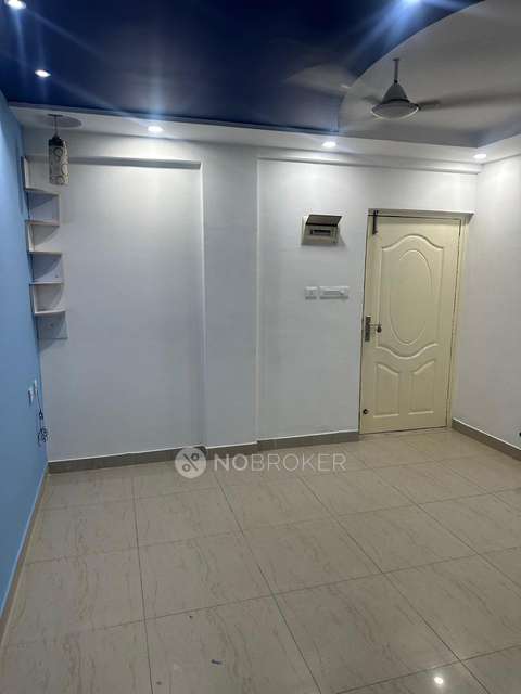 2 BHK Flat In Sls Summer Fi...