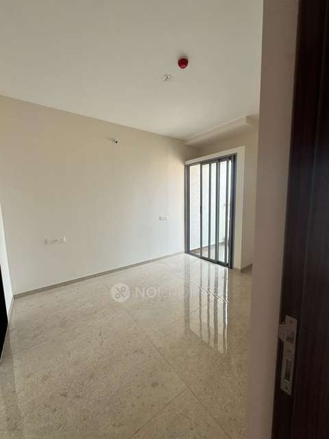 2 BHK Flat In Vj Yashwin En...