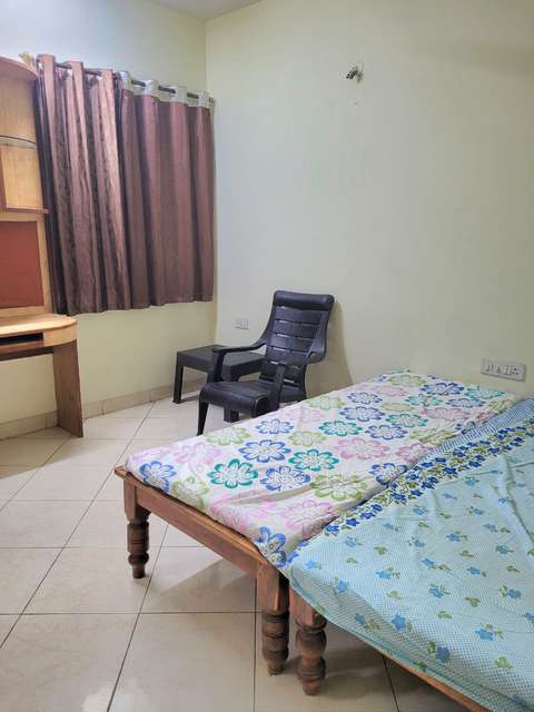 3 BHK Flat In Sharing Room ...