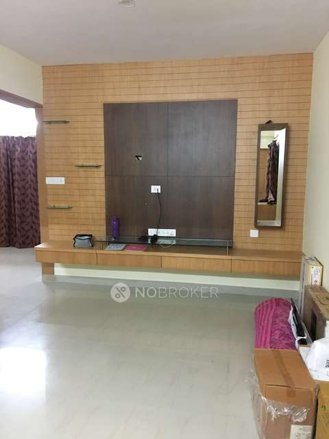 2 BHK Flat In Sls Splendor,...