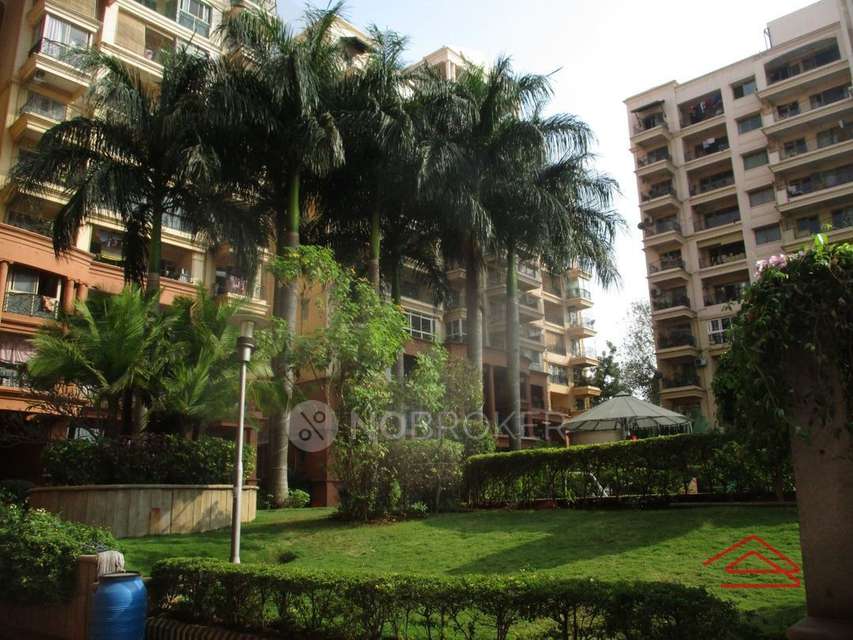2 BHK Flat In Hm Tambourine...