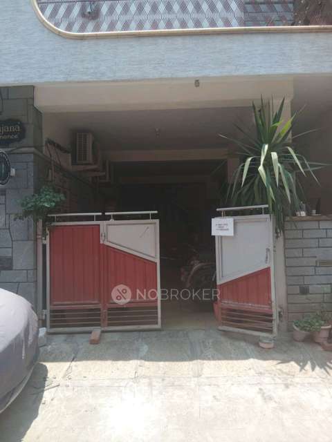 2 BHK Flat In Standalone Bu...