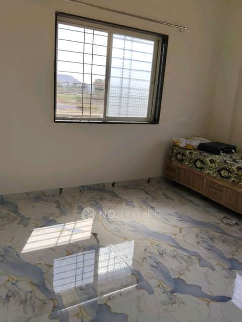 2 BHK Flat In Gurukripa Apa...