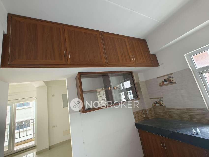 3 BHK Flat In Tnhb 1500 For...