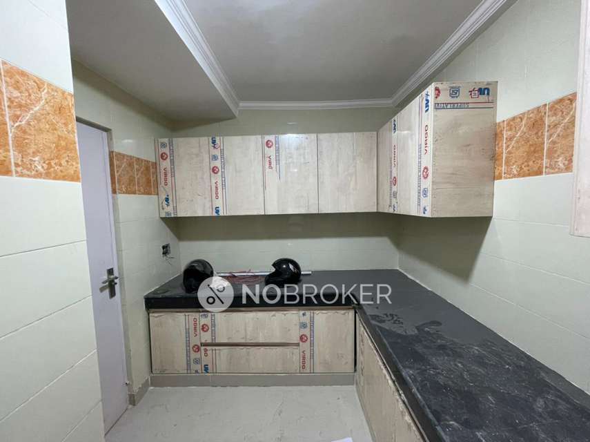 2 BHK Flat In Dda Flats For...