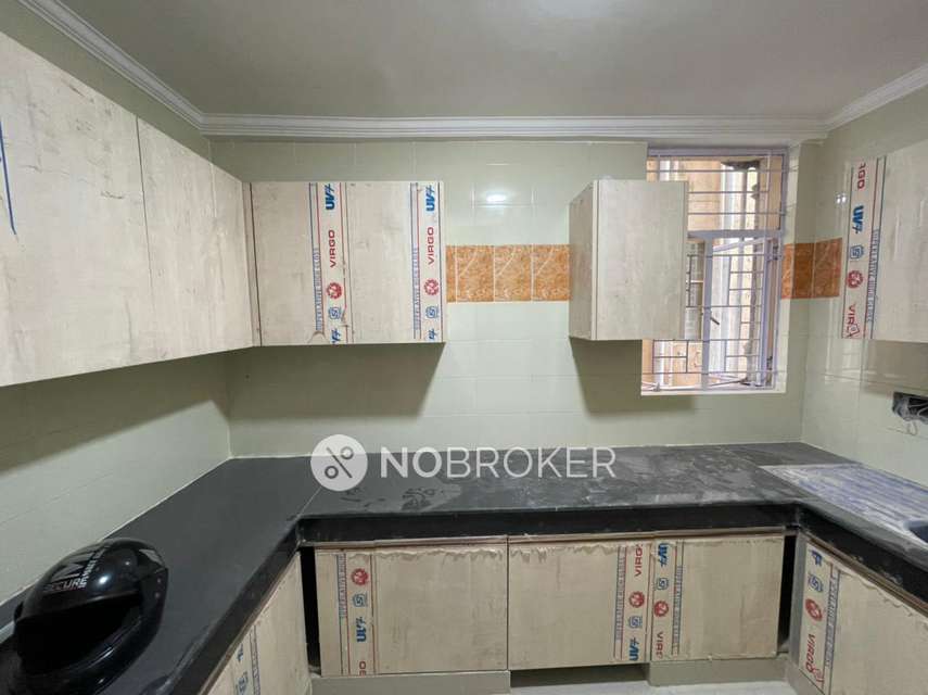 2 BHK Flat In Dda Flats For...