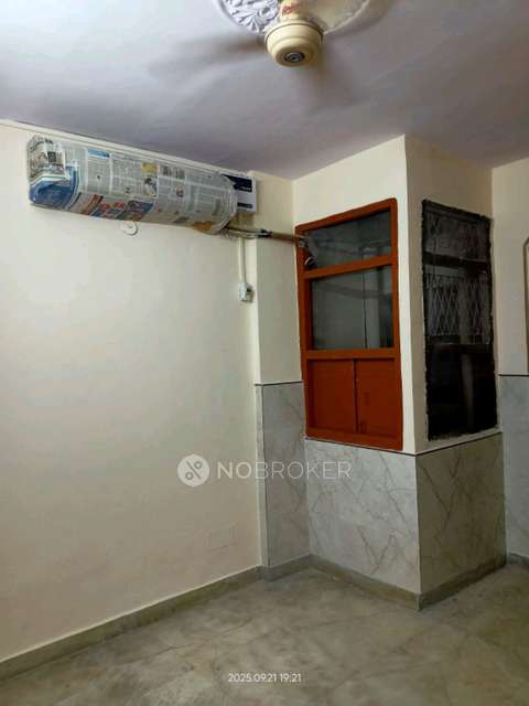 1 BHK House for Rent  In Pa...