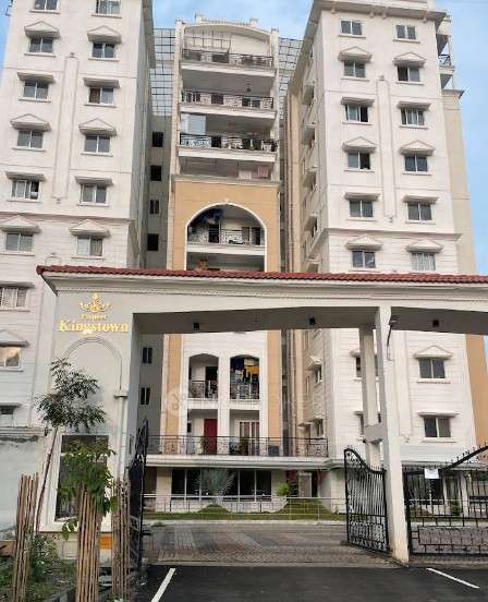 2 BHK Flat In Pioneer Kings...