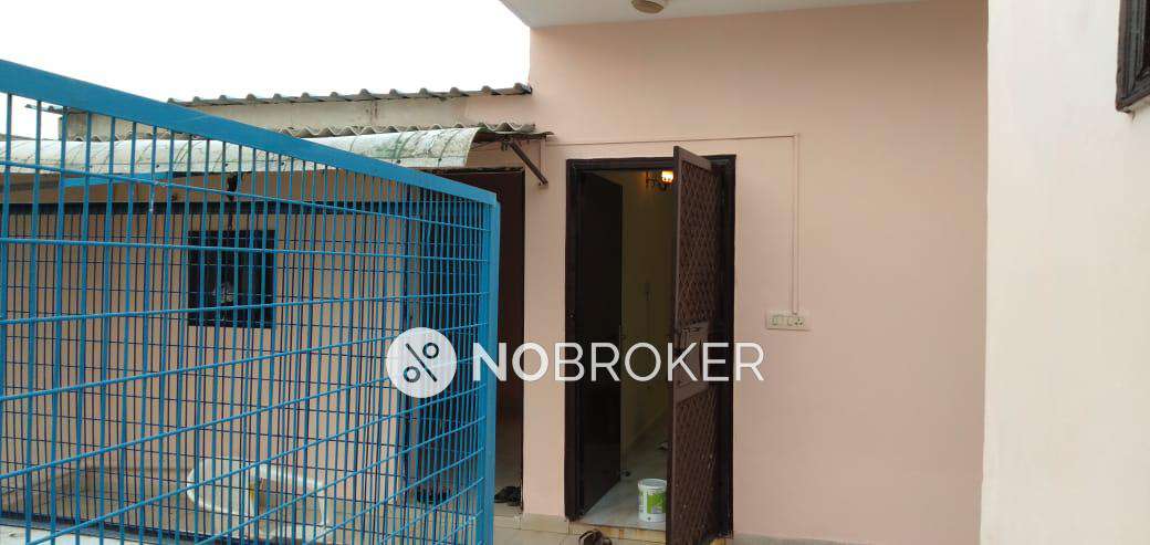 2 BHK Flat In Akshardham Ap...