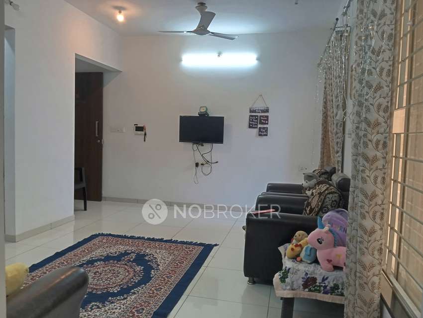 2 BHK Flat In Vilas Javdeka...