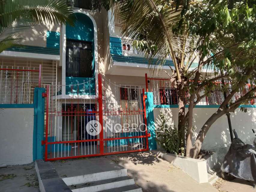 3 BHK Flat In Trinity Heigh...