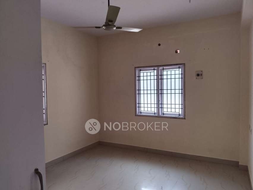 3 BHK Flat In Naveen Orchid...
