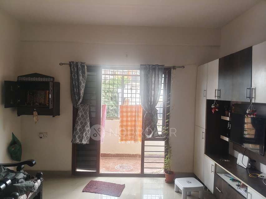 2 BHK Flat In Devi Enclave ...