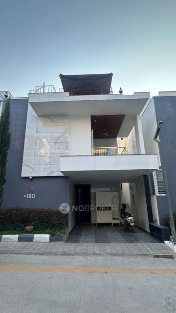 4 BHK Villa In Konig Orange...