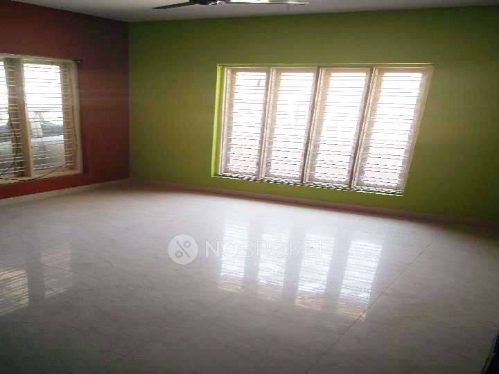 2 BHK Flat In Shankar Nilay...