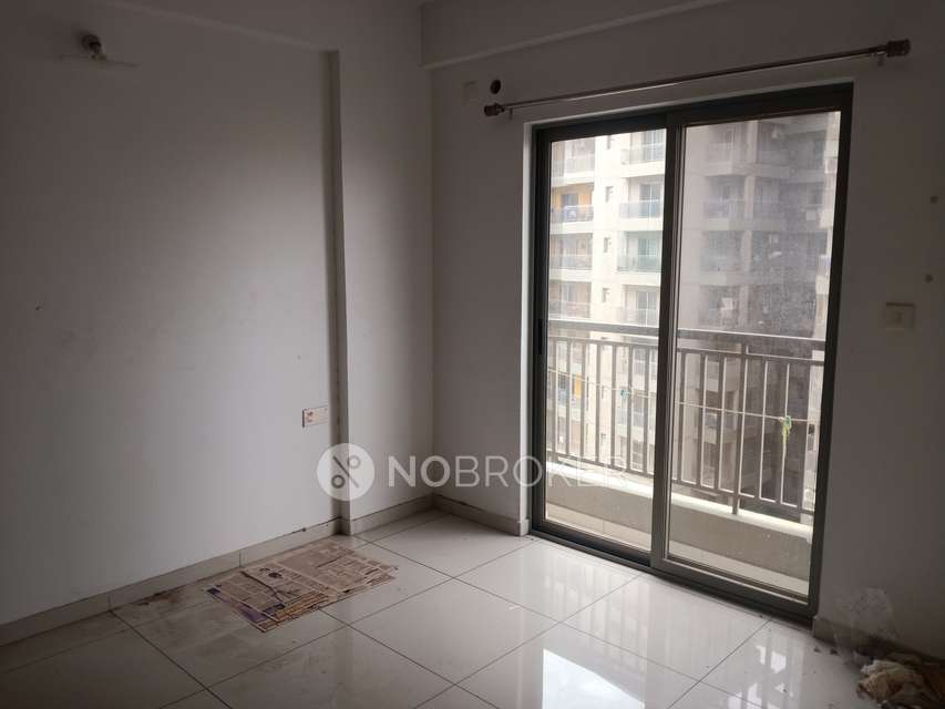 2 BHK Flat In Goyalco Orchi...