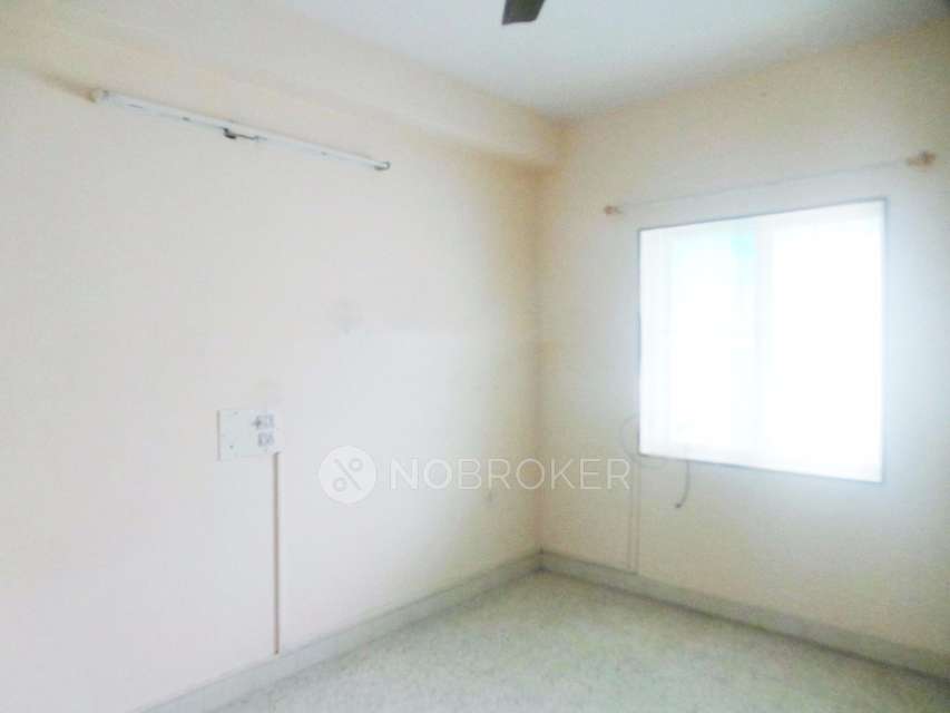 2 BHK Flat In Vittal Manor ...