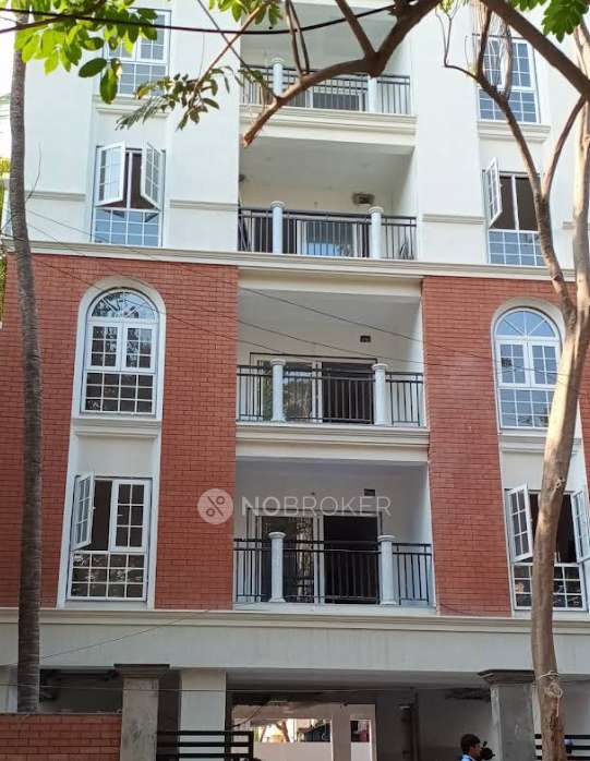 Ramaniyam Nagas Courtyard